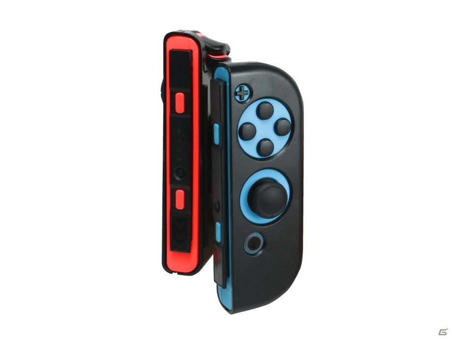 左右のJoy-Conを片手で操作できるSwitch Joy-Con用グリップ「片手グリップSW」が9月21日に発売！の画像4