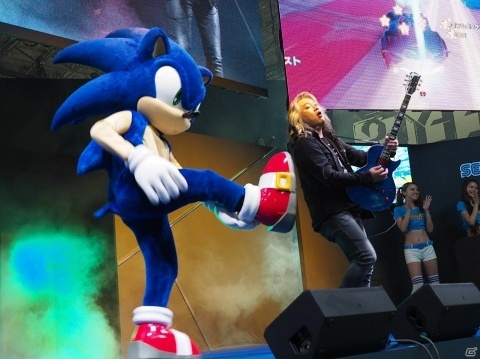【TGS2018】飯塚隆氏×瀬上純氏のトークショー＆ミニライブ！「チームソニックレーシング」のステージイベントレポートの画像7