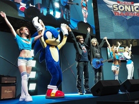 【TGS2018】飯塚隆氏×瀬上純氏のトークショー＆ミニライブ！「チームソニックレーシング」のステージイベントレポートの画像9