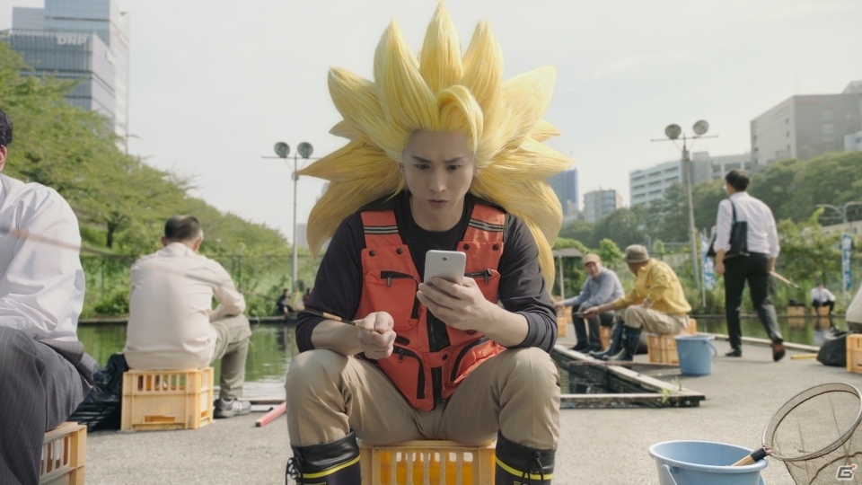 「ドラゴンボールZ ドッカンバトル」全世界2億5000万DL突破記念特別ムービーにKinKi Kidsが出演！の画像3