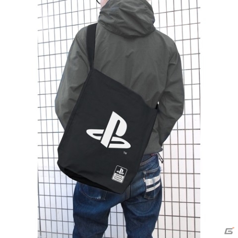 本体をイメージしたパーカーなどプレイステーショングッズ第二弾がヴィレヴァンオンラインに登場！の画像6