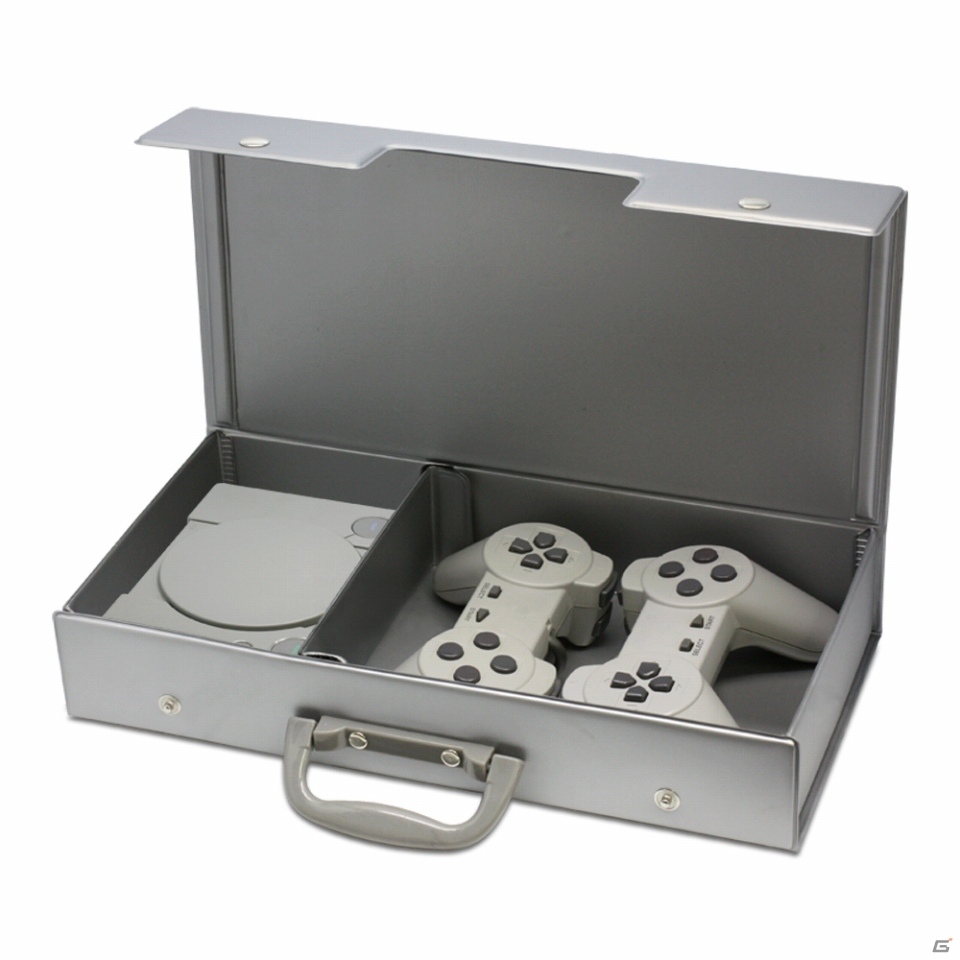 持ち運びにも便利な「プレイステーション クラシック」収納ケースが発売決定！の画像1