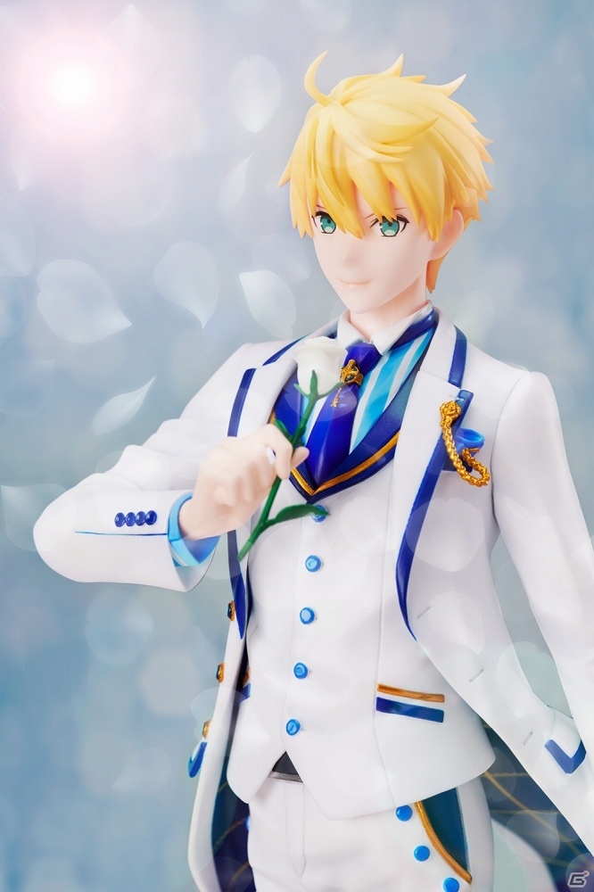 「アーサー・ペンドラゴン〔プロトタイプ〕」が霊衣解放“ホワイトローズ”姿で立体化！の画像1