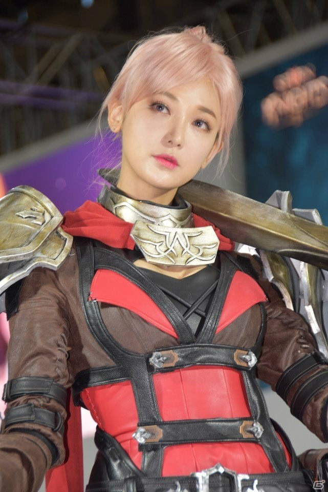 ゲームキャラクターの衣装を身にまとい会場を盛り上げた美人コンパニオンを写真で紹介：後編【G-STAR2018】の画像22