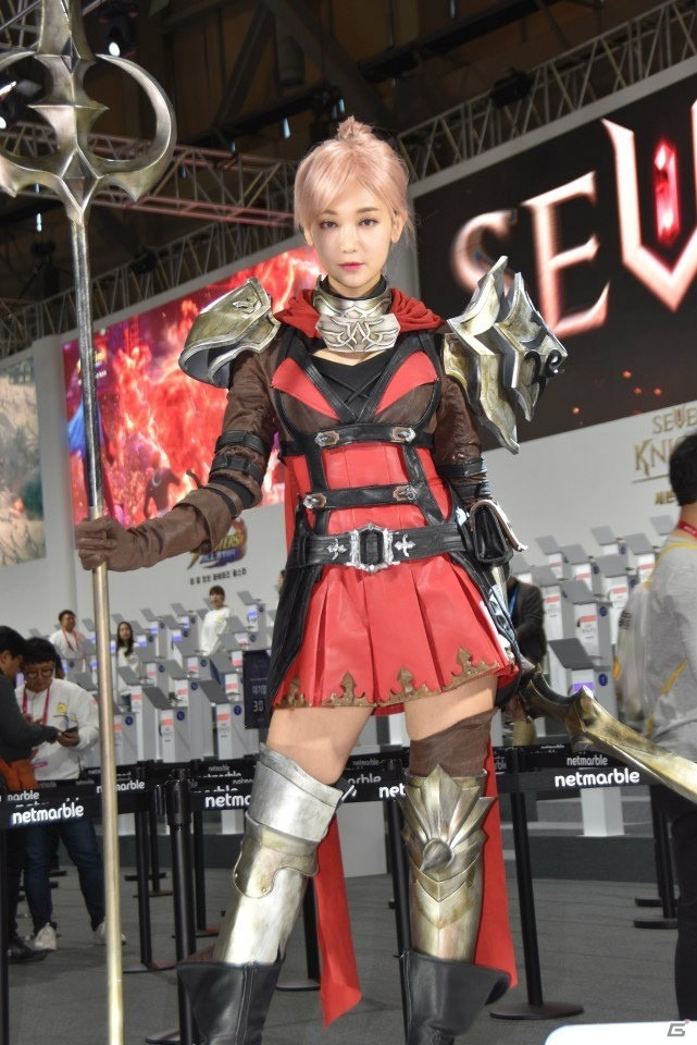 ゲームキャラクターの衣装を身にまとい会場を盛り上げた美人コンパニオンを写真で紹介：後編【G-STAR2018】の画像23