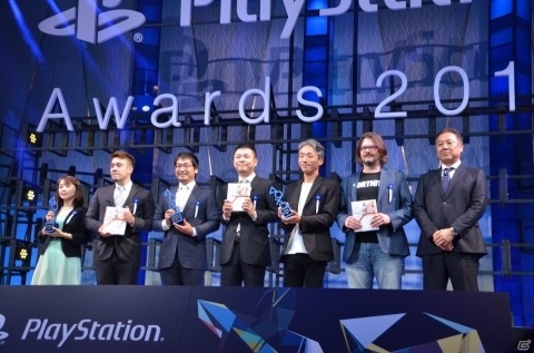 7年ぶりとなるクワドロプルプラチナプライズ受賞作品は「MHW」に！「PlayStation Awards 2018」授賞式をレポートの画像7