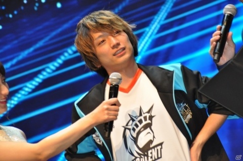 決勝戦では100万ドルの“ポセイドン”が炸裂！日本のふぇぐ選手が世界一に輝いた「Shadowverse World Grand Prix 2018」をレポートの画像22