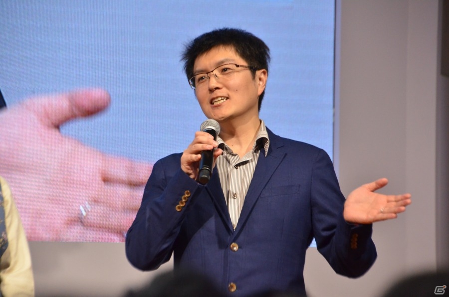 【JAEPO2019】松岡禎丞さんと高野麻里佳さんによる勝負の行方は！？「ポーカースタジアム」ステージレポートの画像3