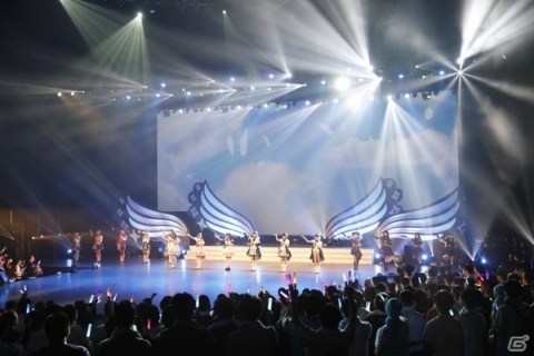 16人のアイドルがユニットごとのパフォーマンスで魅せた「アイドルマスター シャイニーカラーズ」1stライブDAY1をレポートの画像1