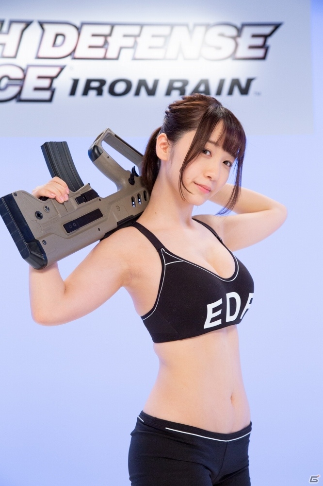 地球を守る日はもうすぐだ！「EARTH DEFENSE FORCE: IRON RAIN」のCMに出演するコスプレイヤー・伊織もえさんにインタビューの画像22