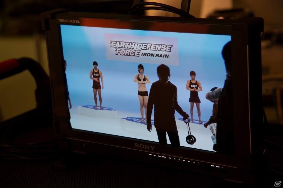 地球を守る日はもうすぐだ！「EARTH DEFENSE FORCE: IRON RAIN」のCMに出演するコスプレイヤー・伊織もえさんにインタビューの画像8