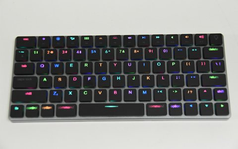 ゲームでも活躍するコンパクトなワイヤレスメカニカルキーボードTaptekを紹介