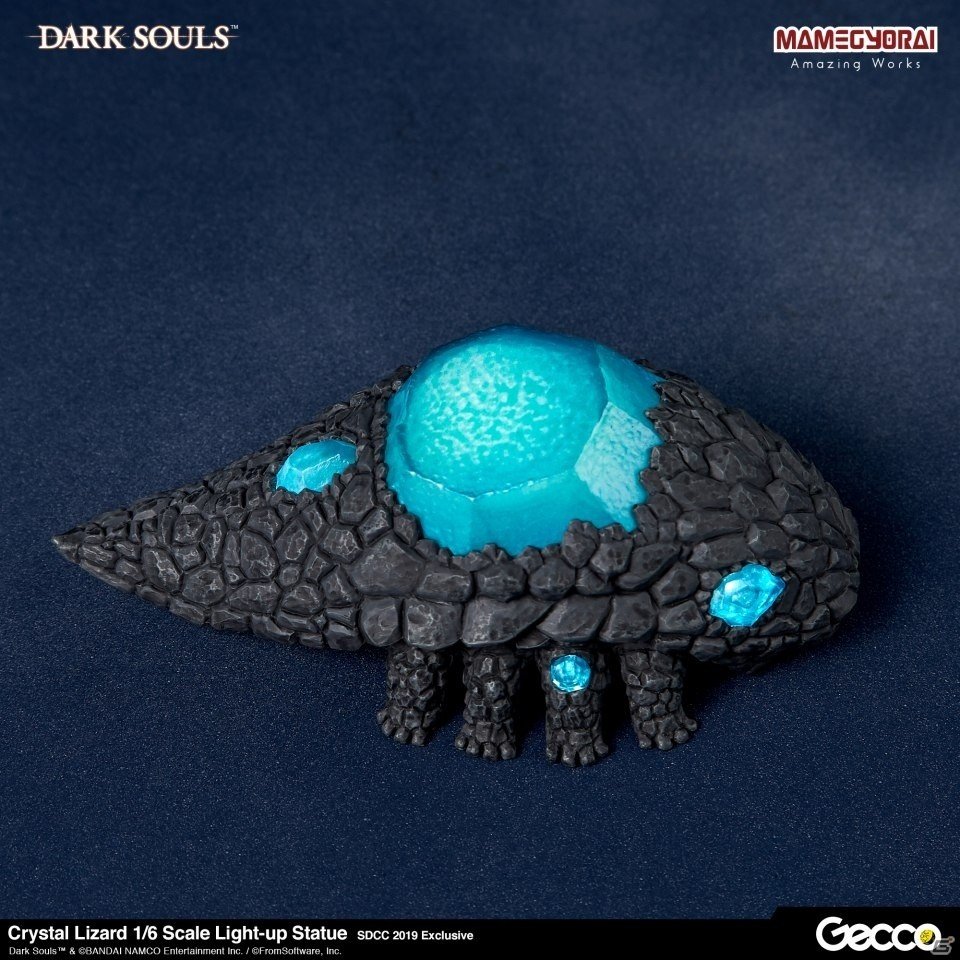 発光ギミックを搭載した「ダークソウル/ 石守 結晶トカゲ 1/6スケール ライトアップスタチュー」が登場！の画像2