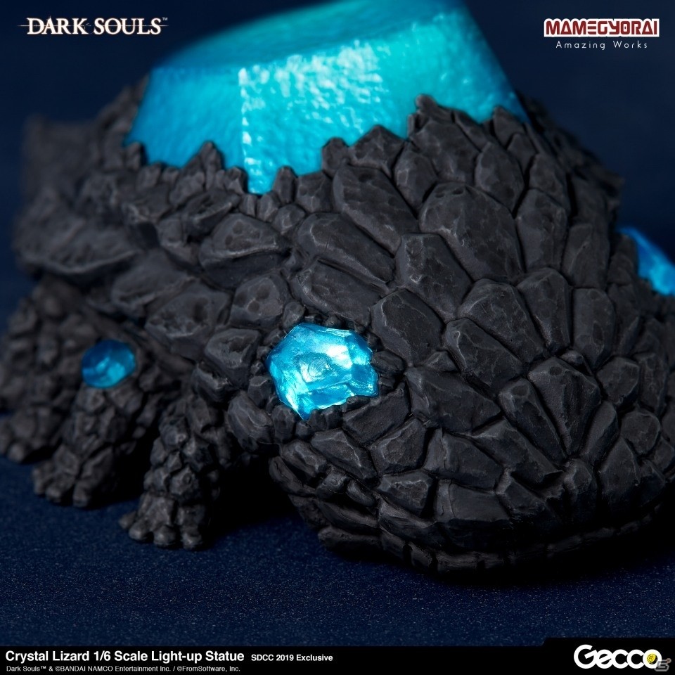 発光ギミックを搭載した「ダークソウル/ 石守 結晶トカゲ 1/6スケール ライトアップスタチュー」が登場！の画像6