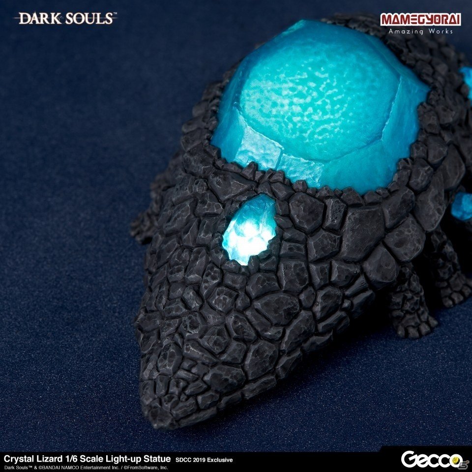 発光ギミックを搭載した「ダークソウル/ 石守 結晶トカゲ 1/6スケール ライトアップスタチュー」が登場！の画像8