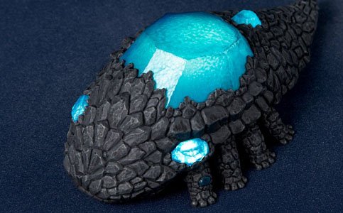発光ギミックを搭載した「ダークソウル/ 石守 結晶トカゲ 1/6スケール ライトアップスタチュー」が登場！