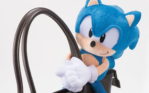 「ソニック・ザ・ヘッジホッグ おでかけぬいぐるみ“クラシックソニック”」の予約が開始！10月に発売予定