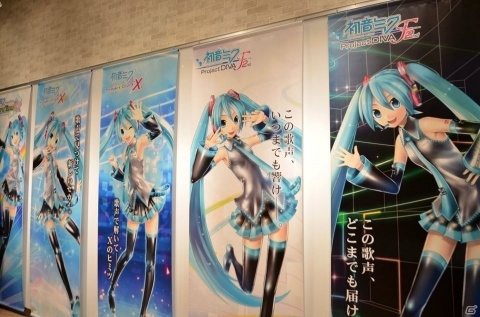 秋葉原で新たにオープンする「Akib@ko」で行われる「初音ミク Project DIVA 10周年展」の内覧会をレポートの画像5