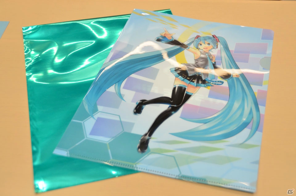 秋葉原で新たにオープンする「Akib@ko」で行われる「初音ミク Project DIVA 10周年展」の内覧会をレポートの画像22