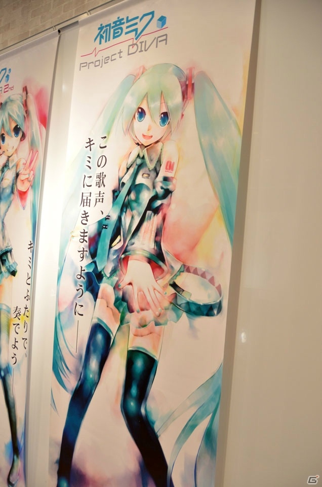 秋葉原で新たにオープンする「Akib@ko」で行われる「初音ミク Project DIVA 10周年展」の内覧会をレポートの画像3