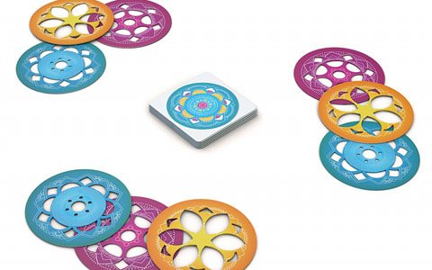 「スピード・スピログラム」日本語版が7月下旬に発売！3枚のディスクを使って幾何学模様を作るボードゲーム