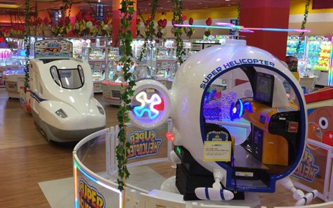 クレーンゲーム機やメダルゲーム機を多く取りそろえた「namcoリソラ大府店」が7月26日にオープン