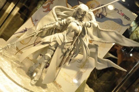 【WF2019夏】和風な衣装を纏ったセイバーオルタの原型が展示！KADOKAWA 電撃ホビーウェブなど企業ブースをフォトレポの画像50