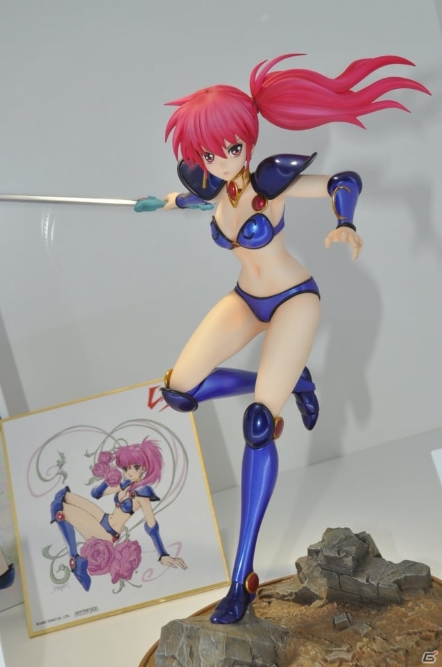 【WF2019夏】和風な衣装を纏ったセイバーオルタの原型が展示！KADOKAWA 電撃ホビーウェブなど企業ブースをフォトレポの画像62