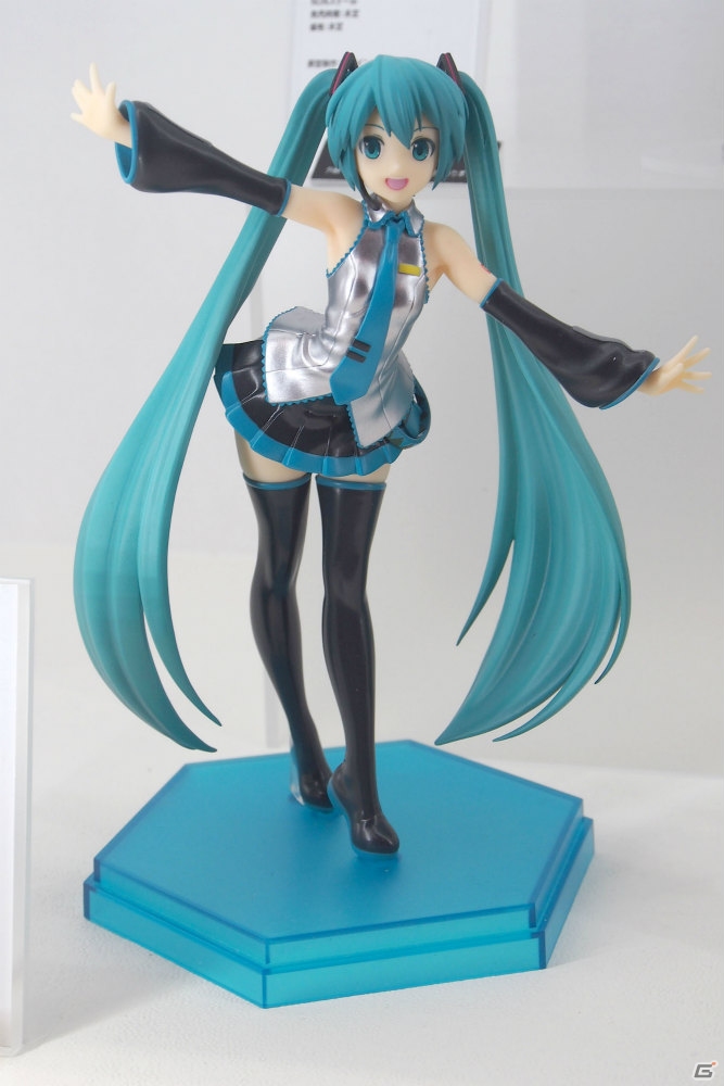 【WF2019夏】ゲーム、アニメ関連の新作フィギュアが多数展示されたワンホビブースをフォトレポートの画像121