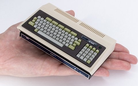 「PasocomMini PC-8001 PCGセット」と「PasocomMini PCG8100」が10月5日に発売!