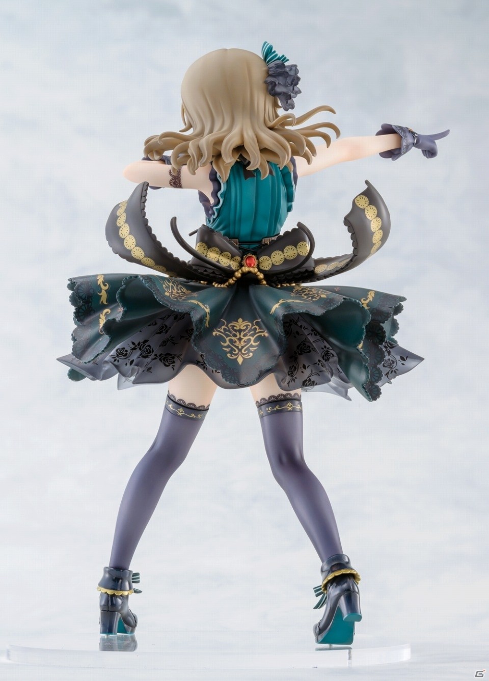 「アイドルマスター シンデレラガールズ」森久保乃々が［ギフト・フォー・アンサー］をモチーフに立体化！の画像2