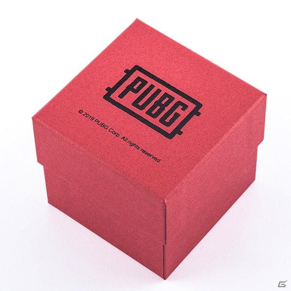 「PUBG」のアイテムをモチーフにしたファッションアイテムが登場！腕時計・アウター・バッグ・シューズの全4種がラインナップの画像15