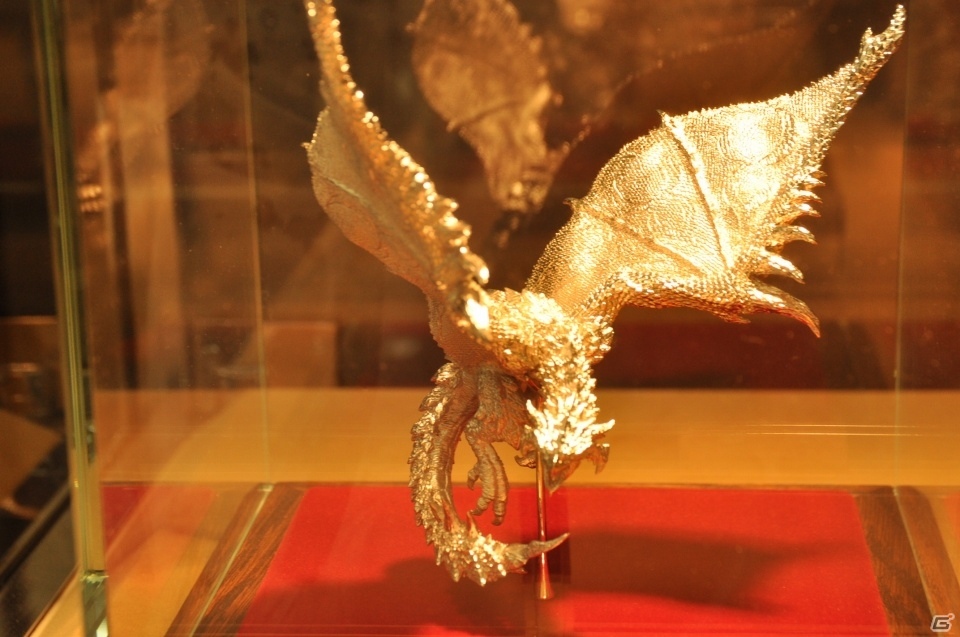 4DXで“モンハン”の世界をリアルに体験！「モンスターハンター15周年展」レポート！の画像40