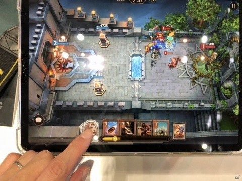 「MTG」がスマホ向けリアルタイム戦略対戦ゲームになって登場！「マジック：マナストライク」プレイレポート【G-STAR2019】の画像4