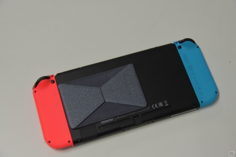 Nintendo Switchの縦置きも可能！スマートフォン向けスタンド「MOFT X」を紹介の画像2