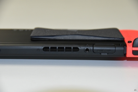 Nintendo Switchの縦置きも可能！スマートフォン向けスタンド「MOFT X」を紹介の画像3