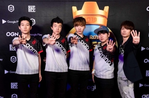 「2019クラロワリーグ 世界一決定戦」世界チャンピオンに輝いたのはウェスト代表のTeam Liquid！の画像2