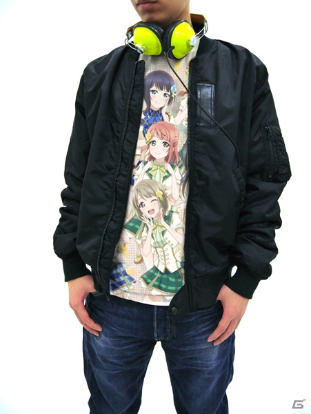 「ラブライブ！虹ヶ咲学園スクールアイドル同好会」のフルグラフィックTシャツとフルカラーパスケースが2020年3月に発売！の画像2