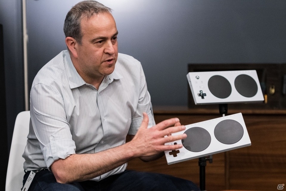 重い障碍のある方でもゲームを楽しめるコントローラー「Xbox Adaptive Controller」が数量限定で発売の画像16