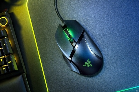 Razerのゲーミングマウス「DeathAdder V2」が1月24日に発売！多機能でコストパフォーマンスも高い「Basilisk V2」も登場の画像2