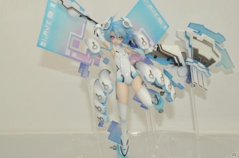 「鬼滅の刃」のフィギュアやグッズが多数登場！「アイマス」シリーズの新作フィギュアも展示されたあみあみブースなどを紹介【WF2020冬】の画像25