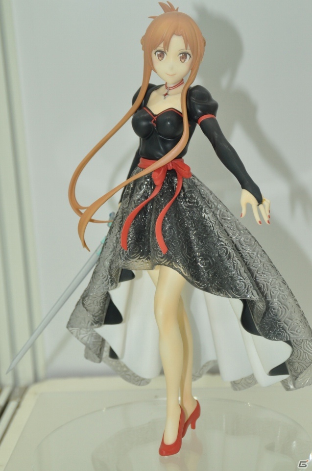 レムがクリスタルドレス姿の巨大フィギュアで展示！「リゼロ」や「バンドリ！」など人気作が展示されたボークスやセガブースをレポート【WF2020冬】の画像30