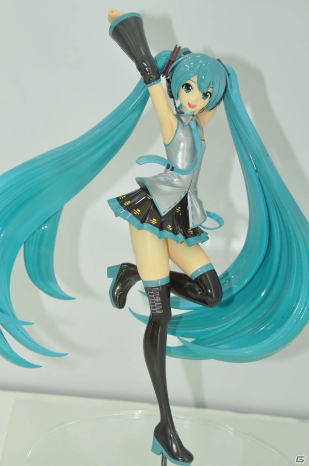 レムがクリスタルドレス姿の巨大フィギュアで展示！「リゼロ」や「バンドリ！」など人気作が展示されたボークスやセガブースをレポート【WF2020冬】の画像52