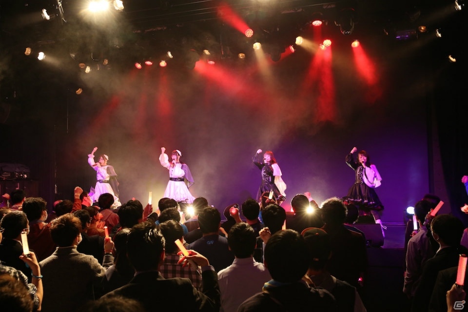 「CUE!」初の朗読ライブイベント「CUE! Reading Live vol.1～Moon～」の開催レポートが到着！の画像7
