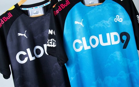 米国のeスポーツチーム「Cloud9」のユニフォームやパーカーが3月12日より販売開始！