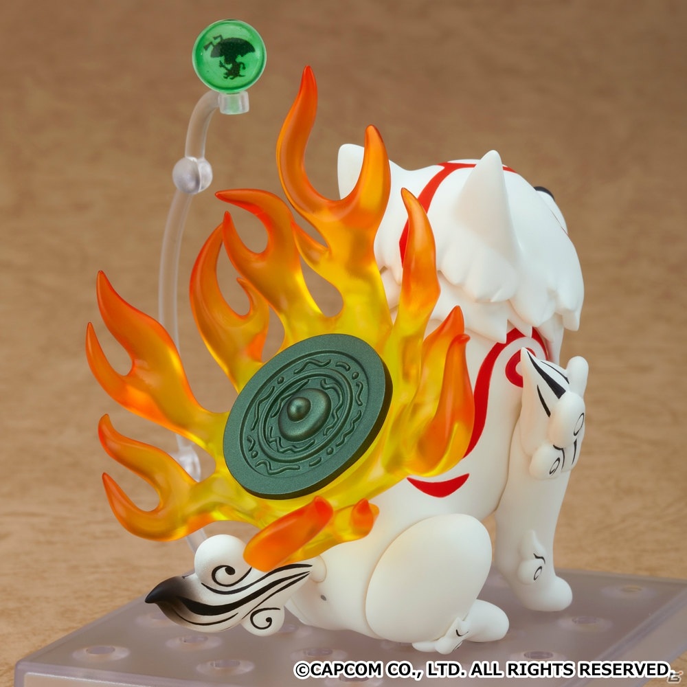「大神」よりアマテラスがねんどろいど化！イッスン＆“真経津鏡”が付属する他、“都牟刈大刀”“足玉”“変な形の大根”が付属するDX Ver.もの画像5
