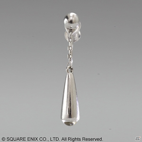 ファイナルファンタジー7 シルバーペンダント エアリス フラワーVer