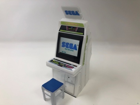 90年代にゲームセンターを席巻したアストロシティ筐体がスマホスタンドになって登場！の画像2