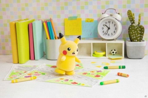 ピカチュウがおうちにやってきた！コミュニケーショントイ「ピカチュウあるくでチュウ！」が8月1日に発売の画像1