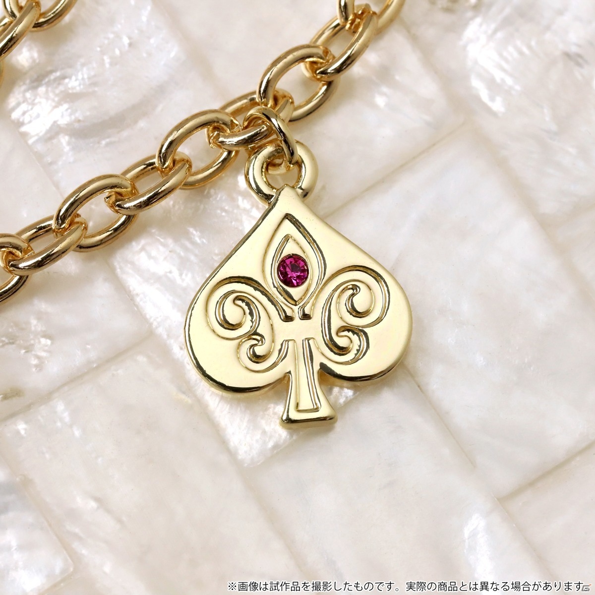 アイカツスターズ！」のアイドルたちのプレミアムレアドレスをモチーフ